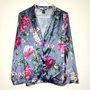 Victoria’s Secret Satin Top Floral Print Pajamas Size Medium Button-up